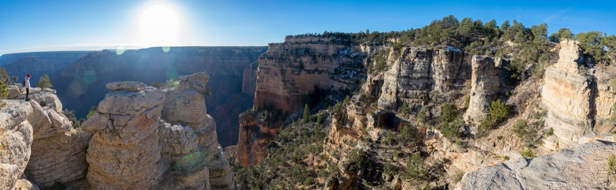 Wanderer am Rand des Grand Canyon